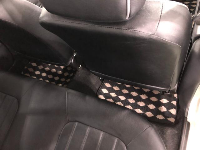 ミラジーノミニライトスペシャル　車検整備付／走行距離２７３３５キロ１年保証距離無制限　走行距離２７３３５キロ　ＡＴ車　本革シート　マニュアルエアコン　ラジオ　純正カーペットマット　ロングバイザー（埼玉県）の中古車