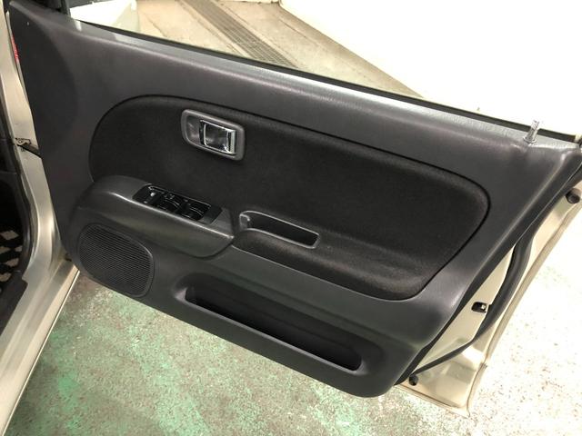 ミラジーノミニライトスペシャル　車検整備付／走行距離２７３３５キロ１年保証距離無制限　走行距離２７３３５キロ　ＡＴ車　本革シート　マニュアルエアコン　ラジオ　純正カーペットマット　ロングバイザー（埼玉県）の中古車