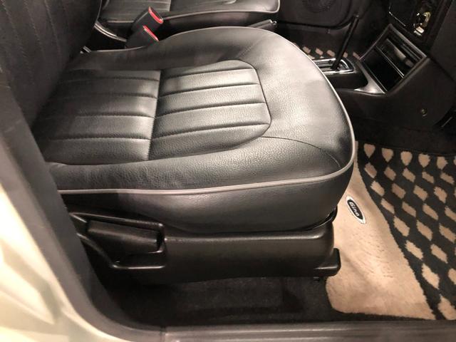 ミラジーノミニライトスペシャル　車検整備付／走行距離２７３３５キロ１年保証距離無制限　走行距離２７３３５キロ　ＡＴ車　本革シート　マニュアルエアコン　ラジオ　純正カーペットマット　ロングバイザー（埼玉県）の中古車