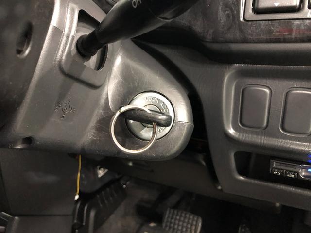 ミラジーノミニライトスペシャル　車検整備付／走行距離２７３３５キロ１年保証距離無制限　走行距離２７３３５キロ　ＡＴ車　本革シート　マニュアルエアコン　ラジオ　純正カーペットマット　ロングバイザー（埼玉県）の中古車