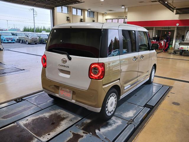 ムーヴキャンバスストライプスＧ　走行１．４ｋｍ　当店代車上がりの１台です♪１年保証距離無制限　走行距離１３９０６キロ　　バックカメラ　　純正マット　ＬＥＤヘッドランプ　アイドリングストップ　両側電動スライドドア　プッシュボタンスタート（埼玉県）の中古車