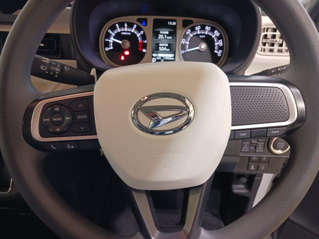 ムーヴキャンバスストライプスＧ　走行１．４ｋｍ　当店代車上がりの１台です♪１年保証距離無制限　走行距離１３９０６キロ　　バックカメラ　　純正マット　ＬＥＤヘッドランプ　アイドリングストップ　両側電動スライドドア　プッシュボタンスタート（埼玉県）の中古車