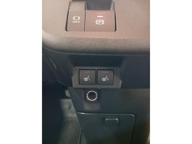 ムーヴキャンバスストライプスＧ　走行１．４ｋｍ　当店代車上がりの１台です♪１年保証距離無制限　走行距離１３９０６キロ　　バックカメラ　　純正マット　ＬＥＤヘッドランプ　アイドリングストップ　両側電動スライドドア　プッシュボタンスタート（埼玉県）の中古車