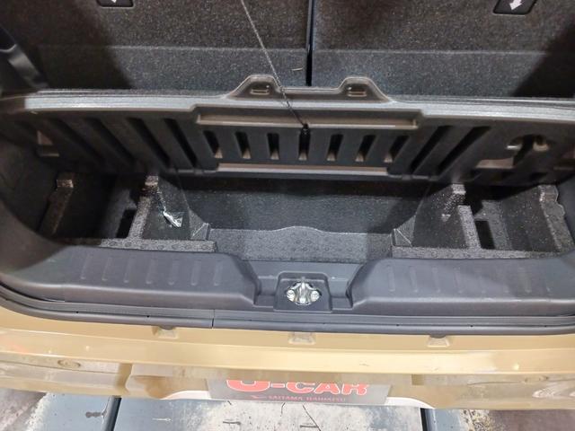 ムーヴキャンバスストライプスＧ　走行１．４ｋｍ　当店代車上がりの１台です♪１年保証距離無制限　走行距離１３９０６キロ　　バックカメラ　　純正マット　ＬＥＤヘッドランプ　アイドリングストップ　両側電動スライドドア　プッシュボタンスタート（埼玉県）の中古車