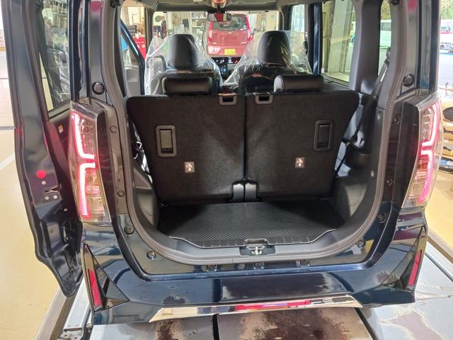 タントカスタムＲＳ走行距離６０３ｋｍ　当店試乗車上がりの１台です♪１年保証距離無制限　走行距離６０３ｋｍ　純正フルセグナビ　ＥＴＣ　バックカメラ　ブルートゥース　純正マット　オートライト　シートヒーター　　オート格納式ドアミラー　キーフリー（埼玉県）の中古車