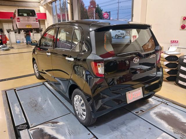 ミライースL SAIII 走行4710キロ/オートライト/純正マット1年保証距離無制限 走行距離4710キロ 助手席エアバッグ オートライト アイドリングストップ スマートアシスト3 キーレスエントリー(埼玉県)の中古車