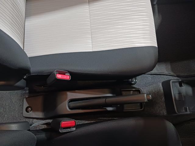 ミライースL SAIII 走行4710キロ/オートライト/純正マット1年保証距離無制限 走行距離4710キロ 助手席エアバッグ オートライト アイドリングストップ スマートアシスト3 キーレスエントリー(埼玉県)の中古車