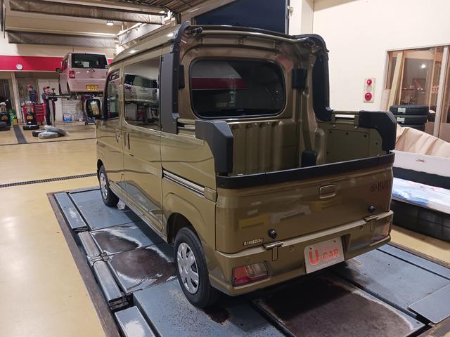 ハイゼットカーゴデッキバンG 走行827キロ/LEDヘッドランプ/マット1年保証距離無制限 走行距離827キロ マット LEDヘッドランプ アイドリングストップ 両側スライドドア 電動格納式ドアミラー(埼玉県)の中古車