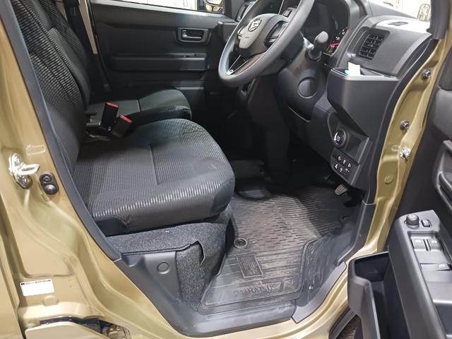 ハイゼットカーゴデッキバンG 走行827キロ/LEDヘッドランプ/マット1年保証距離無制限 走行距離827キロ マット LEDヘッドランプ アイドリングストップ 両側スライドドア 電動格納式ドアミラー(埼玉県)の中古車