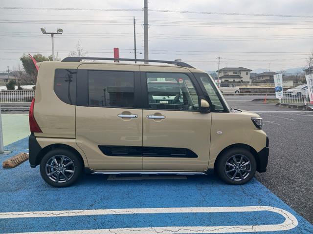 タントファンクロスＬＴＤ／当店試乗車／ナビバックカメラ／３２８ｋｍ（埼玉県）の中古車