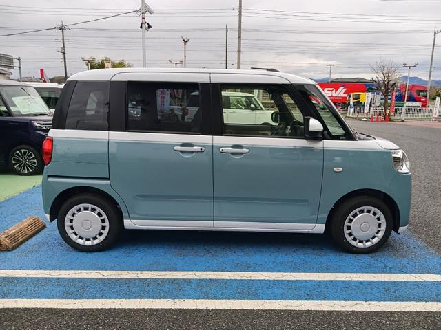 ムーヴキャンバスストライプスＸ／走行１７１３キロ／バックカメラ１年保証・走行距離無制限　走行距離１７１３キロ　バックカメラ　キーフリー電動ドアミラー（埼玉県）の中古車