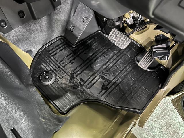 ハイゼットトラックジャンボエクストラ　走行３２４キロ／ＬＥＤヘッドランプ保証１年間・距離無制限付き（埼玉県）の中古車