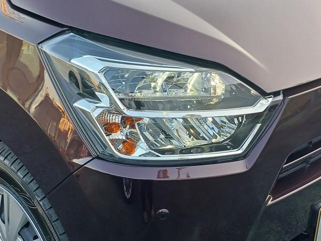 ミライースX リミテッドSAIII 衝突回避支援機能 コーナーセンサー走行距離11863キロ 1年保証・走行距離無制限 新車保証継承 LEDヘッドライト バックカメラ 純正カーペットマット スマートアシスト3 キーレスエントリー 電動格納ドアミラー(埼玉県)の中古車