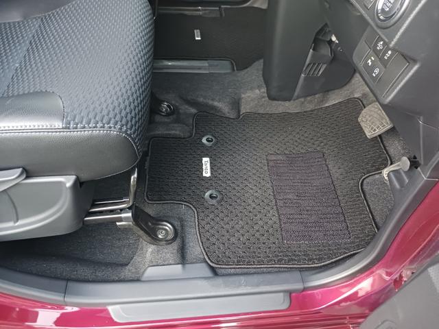 タントカスタムX 9インチディスプレイオーディオ バックカメラ走行距離8067キロ 1年保証・走行距離無制限 新車保証継承対応 フルセグTV Bluetooth バックカメラ 両側電動スライドドア 電動パーキングブレーキ スマートキー LEDヘッドライト(埼玉県)の中古車