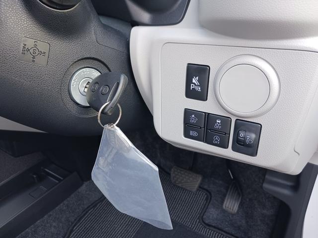 ミライースX SAIII 衝突回避支援システム 前後コーナーセンサー走行距離1633キロ 新車保証継承 純正カーペットマット キーレスエントリー LEDヘッドライト バックカメラ 1年保証・走行距離無制限 電動格納ドアミラー エコアイドル オートハイビーム(埼玉県)の中古車