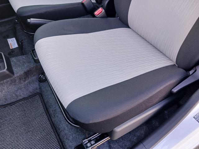 ミライースX SAIII 衝突回避支援システム 前後コーナーセンサー走行距離1633キロ 新車保証継承 純正カーペットマット キーレスエントリー LEDヘッドライト バックカメラ 1年保証・走行距離無制限 電動格納ドアミラー エコアイドル オートハイビーム(埼玉県)の中古車