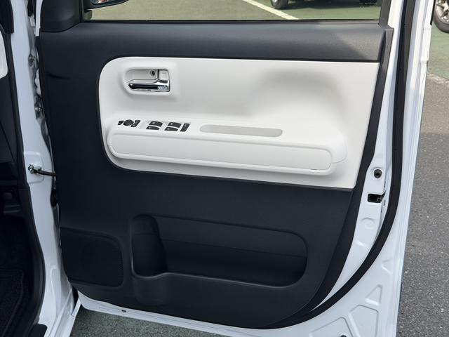 ムーヴキャンバスストライプスＧ　ディスプレイオーディオ　バックカメラ走行距離３７４キロ　一年保証・走行距離無制限　新車保証継承　両側電動スライドドア　ＬＥＤヘッドライト　コーナーセンサー　シートヒーター　電動パーキングブレーキ　カーペットマット　スマートアシスト（埼玉県）の中古車