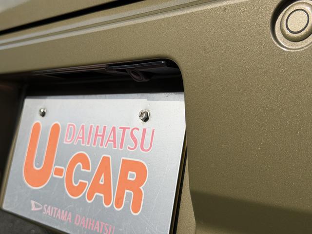 ハイゼットカーゴデッキバンＧ　走行距離３１７７キロ　両側スライドドア１年保証・走行距離無制限　新車保証継承対応　６，８ディスプレイオーディオ　バックカメラ　キーフリーシステム　スマートアシスト　コーナーセンサー　純正ラバーマット　アイドリングストップ（埼玉県）の中古車