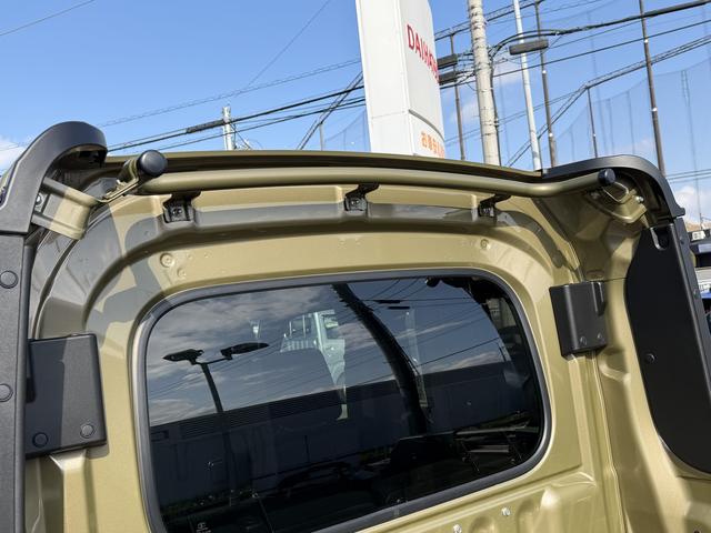 ハイゼットカーゴデッキバンＧ　走行距離３１７７キロ　両側スライドドア１年保証・走行距離無制限　新車保証継承対応　６，８ディスプレイオーディオ　バックカメラ　キーフリーシステム　スマートアシスト　コーナーセンサー　純正ラバーマット　アイドリングストップ（埼玉県）の中古車