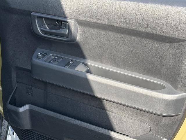 ハイゼットカーゴデッキバンＧ　走行距離３１７７キロ　両側スライドドア１年保証・走行距離無制限　新車保証継承対応　６，８ディスプレイオーディオ　バックカメラ　キーフリーシステム　スマートアシスト　コーナーセンサー　純正ラバーマット　アイドリングストップ（埼玉県）の中古車