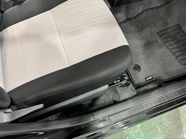 ミライースＸ　ＳＡIII　走行２１４５キロ／ＬＥＤヘッドライト一年保証・走行距離無制限　走行２１４５キロ　助手席エアバック　オートライト　オートマチックハイビーム　クリアランスソナー　アイドリングストップ（埼玉県）の中古車