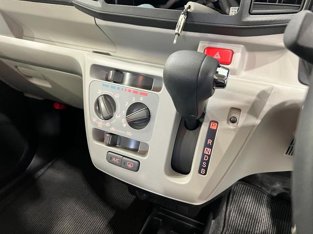 ミライースＸ　ＳＡIII　走行２３２２キロ／ＬＥＤヘッドライト一年保証・走行距離無制限　走行２３２２キロ　助手席エアバック　オートライト　オートマチックハイビーム　クリアランスソナー　アイドリングストップ（埼玉県）の中古車