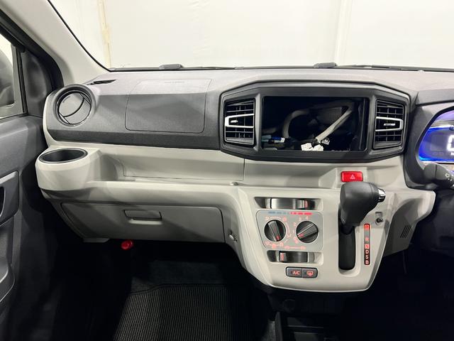 ミライースＸ　ＳＡIII　走行２２７８キロ／クリアランスソナー一年保証・走行距離無制限　走行２２７８キロ　助手席エアバック　オートライト　オートマチックハイビーム　クリアランスソナー　アイドリングストップ（埼玉県）の中古車