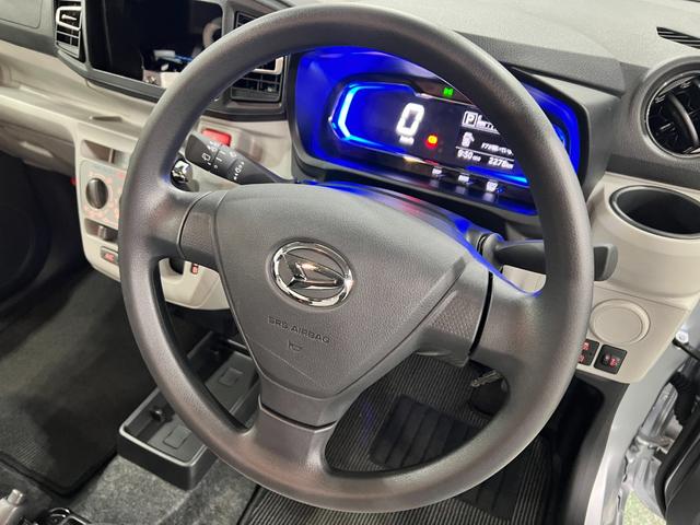 ミライースＸ　ＳＡIII　走行２２７８キロ／クリアランスソナー一年保証・走行距離無制限　走行２２７８キロ　助手席エアバック　オートライト　オートマチックハイビーム　クリアランスソナー　アイドリングストップ（埼玉県）の中古車