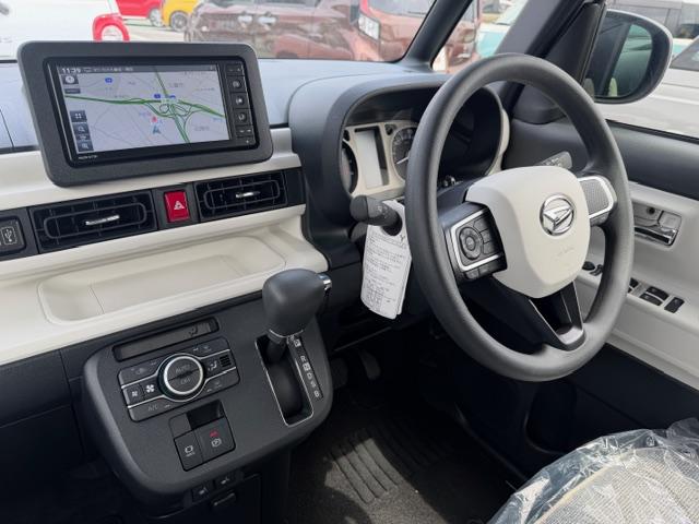 ムーヴキャンバスストライプスＧ　走行１６９９キロ／新品ナビ／バックカメラ１年保証距離無制限　走行距離１６９９キロ　純正フルセグナビ　バックカメラ　サイドエアバッグ　ＬＥＤヘッドランプ　アイドリングストップ　シートヒーター　両側電動スライドドア（埼玉県）の中古車