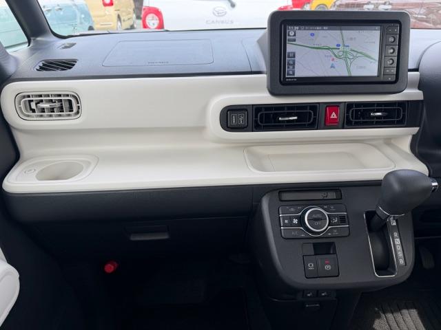 ムーヴキャンバスストライプスＧ　走行１６９９キロ／新品ナビ／バックカメラ１年保証距離無制限　走行距離１６９９キロ　純正フルセグナビ　バックカメラ　サイドエアバッグ　ＬＥＤヘッドランプ　アイドリングストップ　シートヒーター　両側電動スライドドア（埼玉県）の中古車