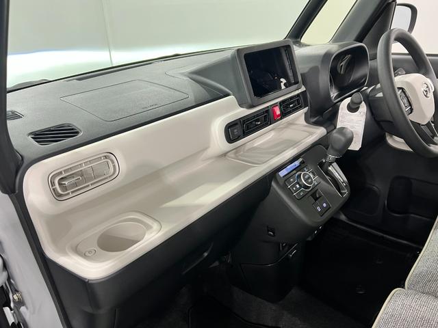 ムーヴキャンバスストライプスＧ　走行１６９９キロ／新品ナビ／バックカメラ１年保証距離無制限　走行距離１６９９キロ　純正フルセグナビ　バックカメラ　サイドエアバッグ　ＬＥＤヘッドランプ　アイドリングストップ　シートヒーター　両側電動スライドドア（埼玉県）の中古車