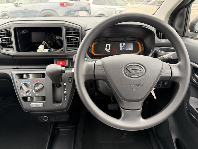 ミライースＬ　ＳＡIII　スマートアシスト　前後コーナーセンサー走行距離２２７９キロ　新車保証継承対応　バックカメラ　キーレスエントリー　アイドリングストップ　車線逸脱警報機能　汎用品カーマット　横滑り防止機能　オートライト（埼玉県）の中古車