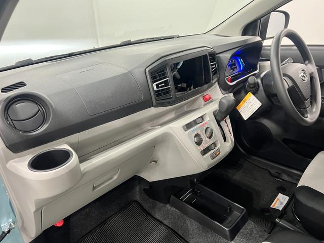 ミライースＸ　ＳＡIII　走行２７６７キロ／新品ナビ一年保証・走行距離無制限　走行２７６７キロ　助手席エアバック　オートライト　オートマチックハイビーム　クリアランスソナー　アイドリングストップ（埼玉県）の中古車