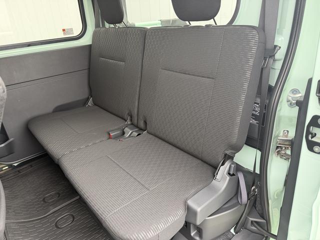 ハイゼットカーゴデッキバンG 6.8インチディスプレイオーディオ Bカメラ走行距離1964キロ 新車保証継承対応 1年保証・走行無制限 両側スライドドア スマートキー ラバーマット 衝突回避支援システム 前後コーナーセンサー オートライト 電動格納ミラー(埼玉県)の中古車