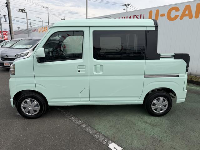 ハイゼットカーゴデッキバンG 6.8インチディスプレイオーディオ Bカメラ走行距離1964キロ 新車保証継承対応 1年保証・走行無制限 両側スライドドア スマートキー ラバーマット 衝突回避支援システム 前後コーナーセンサー オートライト 電動格納ミラー(埼玉県)の中古車