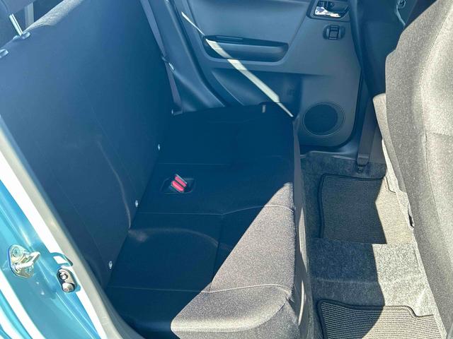 ミライースＸ　ＳＡIII　走行１４５７キロ／ＬＥＤヘッドランプ／マット１年保証距離無制限　走行距離１４５７キロ　純正マット　ＬＥＤヘッドランプ　アイドリングストップ　スマートアシスト３　電動格納式ドアミラー　キーレスエントリー（埼玉県）の中古車