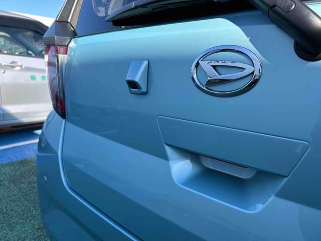 ミライースＸ　ＳＡIII　走行１４５７キロ／ＬＥＤヘッドランプ／マット１年保証距離無制限　走行距離１４５７キロ　純正マット　ＬＥＤヘッドランプ　アイドリングストップ　スマートアシスト３　電動格納式ドアミラー　キーレスエントリー（埼玉県）の中古車