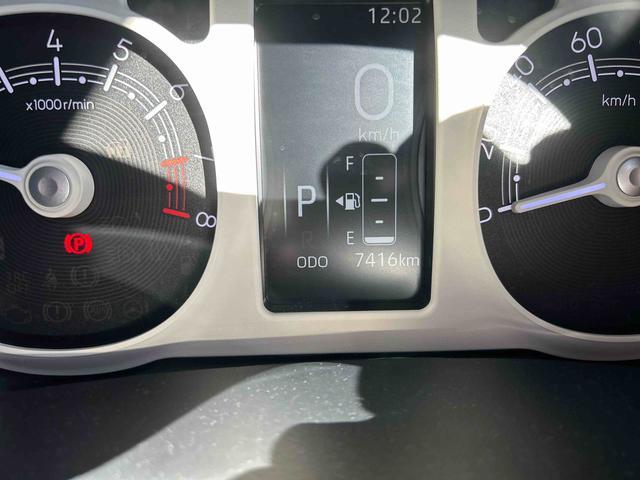 ムーヴキャンバスストライプスＧ　走行７４１６キロ／ＬＥＤヘッドランプ／マット１年保証距離無制限　走行距離７４１６キロ　マット　サイドエアバッグ　ＬＥＤヘッドランプ　アイドリングストップ　シートヒーター　オート格納式ドアミラー　電動パーキングブレーキ（埼玉県）の中古車