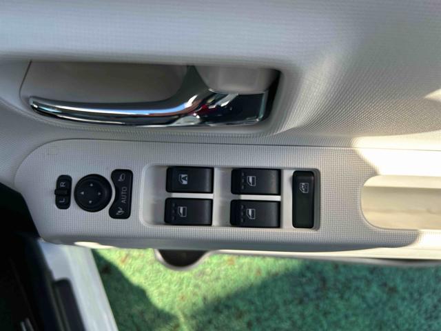 ムーヴキャンバスストライプスＧ　走行７４１６キロ／ＬＥＤヘッドランプ／マット１年保証距離無制限　走行距離７４１６キロ　マット　サイドエアバッグ　ＬＥＤヘッドランプ　アイドリングストップ　シートヒーター　オート格納式ドアミラー　電動パーキングブレーキ（埼玉県）の中古車