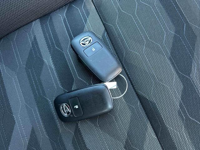 タフトＧ　クロムベンチャー　走行３９８キロ／純正フルセグナビ１年保証距離無制限　走行距離３９８キロ　純正フルセグナビ　サイドエアバッグ　ＬＥＤヘッドランプ　アイドリングストップ　シートヒーター　オート格納式ドアミラー　電動パーキングブレーキ（埼玉県）の中古車