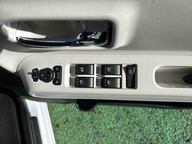 ムーヴキャンバスストライプスＧ　走行４０４８キロ／純正フルセグナビ１年保証距離無制限　走行４０４８キロ　純正フルセグナビ　サイドエアバッグ　ＬＥＤヘッドランプ　アイドリングストップ　シートヒーター　両側電動スライドドア　オート格納式ドアミラー　電動パーキングブレーキ（埼玉県）の中古車