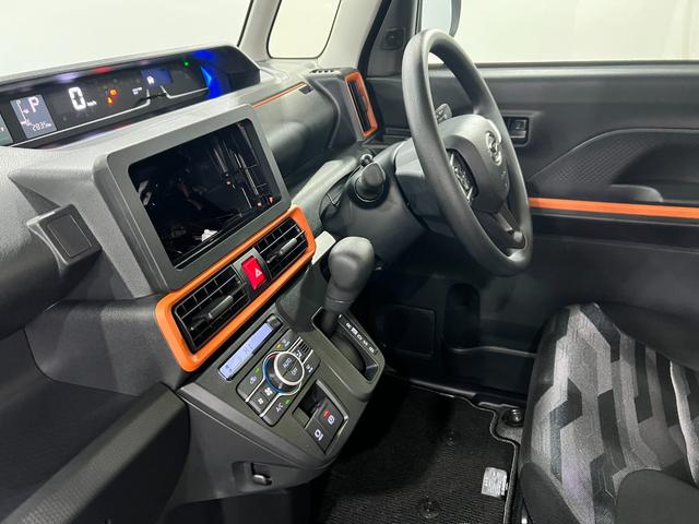 タントファンクロスリミテッド　走行２８３５キロ／ＬＥＤヘッドライト一年保証・走行距離無制限　走行２８３５キロ　サイドエアバック　クリアランスソナー　オートマチックハイビーム　オートライト　ＬＥＤヘッドライト　ベンチシート　シートヒーター　両側電動スライドドア（埼玉県）の中古車