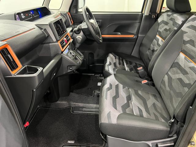 タントファンクロスリミテッド　走行２８３５キロ／ＬＥＤヘッドライト一年保証・走行距離無制限　走行２８３５キロ　サイドエアバック　クリアランスソナー　オートマチックハイビーム　オートライト　ＬＥＤヘッドライト　ベンチシート　シートヒーター　両側電動スライドドア（埼玉県）の中古車