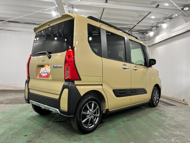 タントファンクロス　走行１８３８キロ／両側電動スライドドア一年保証・走行距離無制限　走行１８３８キロ　サイドエアバック　クリアランスソナー　オートマチックハイビーム　オートライト　ＬＥＤヘッドライト　ベンチシート　シートヒーター　両側電動スライドドア（埼玉県）の中古車