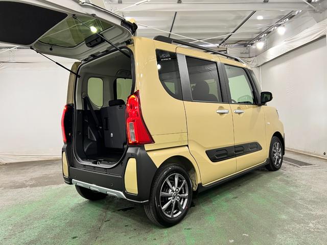 タントファンクロス　走行１８３８キロ／両側電動スライドドア一年保証・走行距離無制限　走行１８３８キロ　サイドエアバック　クリアランスソナー　オートマチックハイビーム　オートライト　ＬＥＤヘッドライト　ベンチシート　シートヒーター　両側電動スライドドア（埼玉県）の中古車