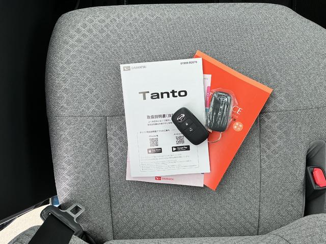 タントＸ／走行３８０６キロ／片側電動スライドドア／クリアランスソナ一年保証・走行距離無制限　走行３８０６キロ　サイドエアバック　クリアランスソナー　オートマチックハイビーム　オートライト　ＬＥＤヘッドライト　ベンチシート　シートヒーター　片側電動スライドドア（埼玉県）の中古車