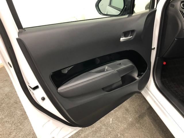 アクアＧ　４ＷＤ／走行２４９キロ／フルセグナビ／全周囲カメラ１年保証距離無制限　走行距離２４９キロ　フルセグナビ　全周囲カメラ　ブルートゥース　純正マット　サイドエアバッグ　ＬＥＤヘッドランプ　プッシュボタンスタート（埼玉県）の中古車