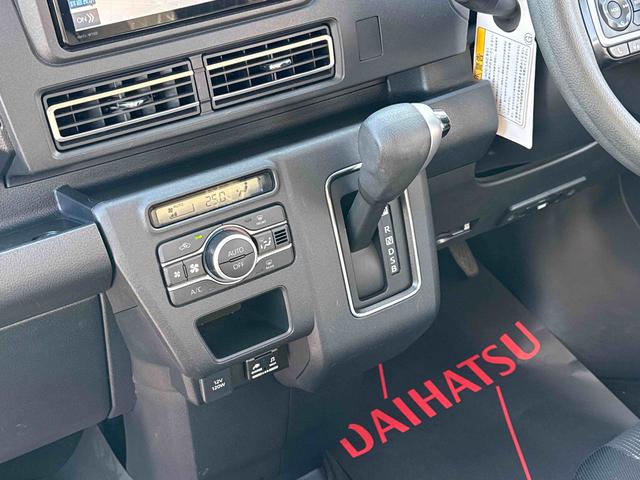 アトレーＲＳ　当社試乗車ＵＰ　純正フルセグナビ付（埼玉県）の中古車