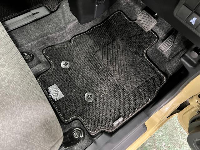 タントＸリミテッド　走行１８３４キロ／ＬＥＤヘッドランプ保証１年間・距離無制限付き（埼玉県）の中古車