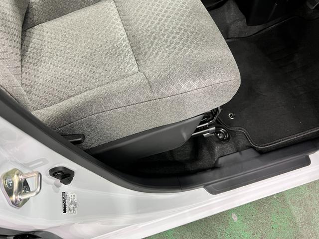 タントL 走行1140キロ/LEDヘッドランプ/フロアマット1年保証距離無制限 走行距離1140キロ フロアマット サイドエアバッグ LEDヘッドランプ アイドリングストップ 両側スライドドア オート格納式ドアミラー プッシュボタンスタート キーフリー(埼玉県)の中古車